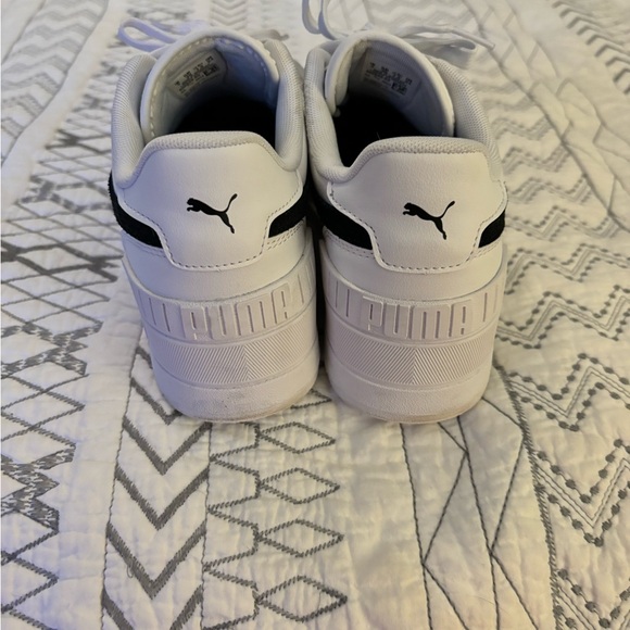 Puma Sneakers - Picture 3 of 4